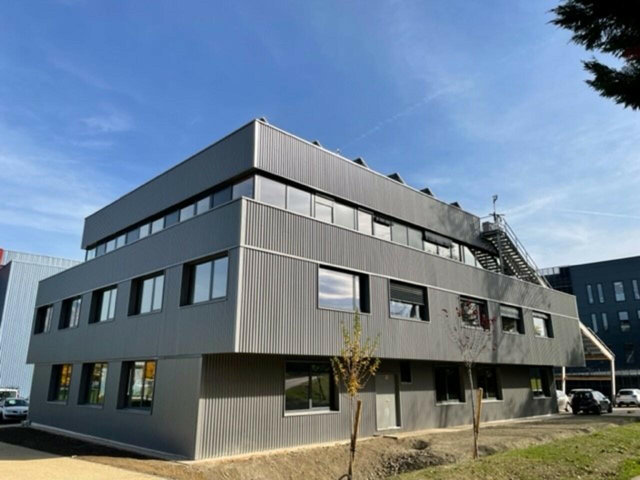Bureau Motte-Servolex 295m² Location bureau Motte-Servolex Savoie OLBUR2119380 0